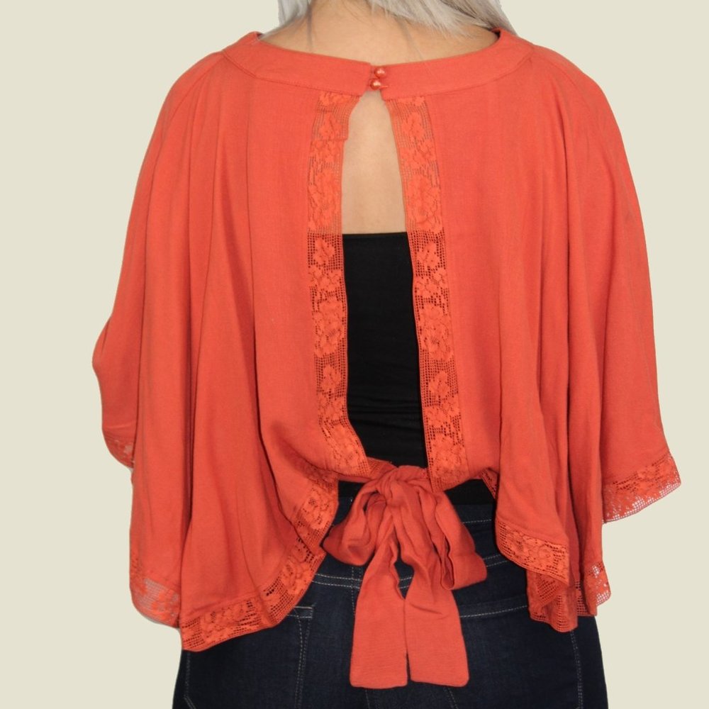 Lace Sleeve Tie-back Blouse